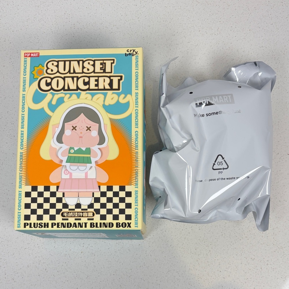 POP MART Crybaby Sunset Concert Plush Pendant Blind Box Dim Green